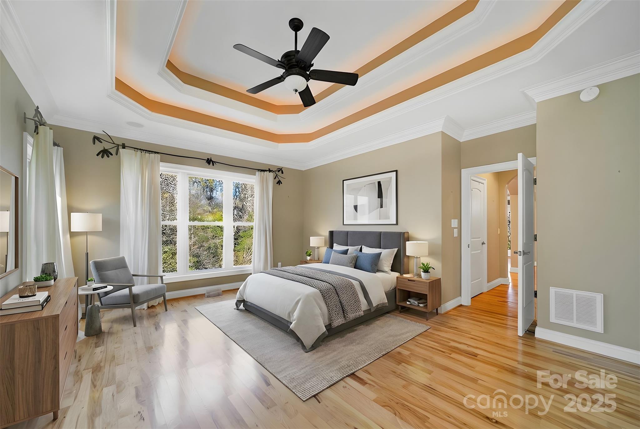 Brevard, North Carolina, 28712, United States, 4 Bedrooms Bedrooms, ,4 BathroomsBathrooms,Residential,Active,2006978