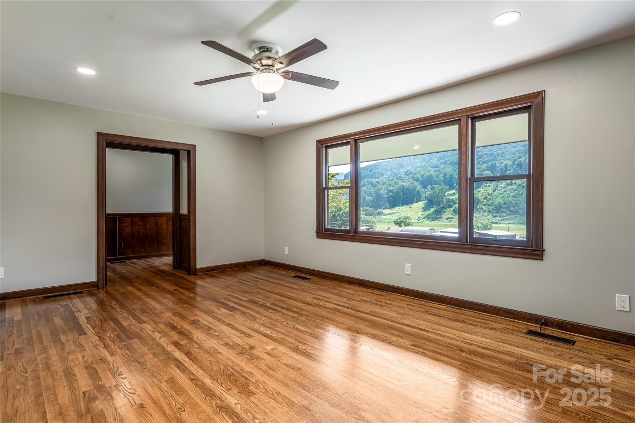 Leicester, North Carolina, 28748, United States, 4 Bedrooms Bedrooms, ,3 BathroomsBathrooms,Residential,Active,1927647