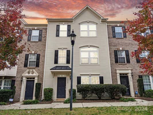 9905 KINGS PARADE BLVD, CHARLOTTE, NC 28273 - Image 1