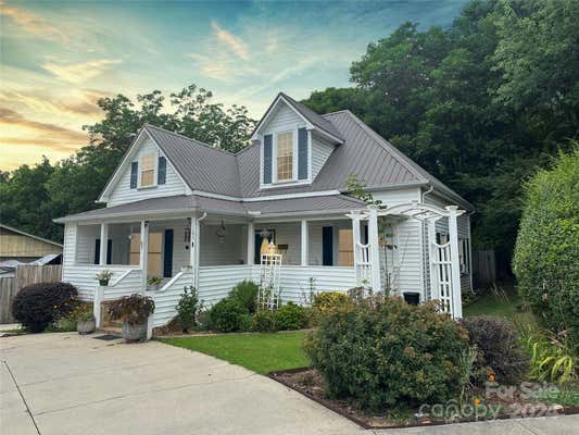 185 PARK AVE, MARION, NC 28752 - Image 1