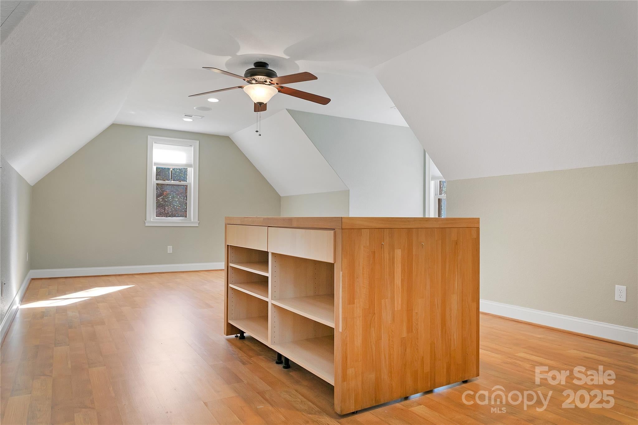 Brevard, North Carolina, 28712, United States, 4 Bedrooms Bedrooms, ,4 BathroomsBathrooms,Residential,Active,2006978