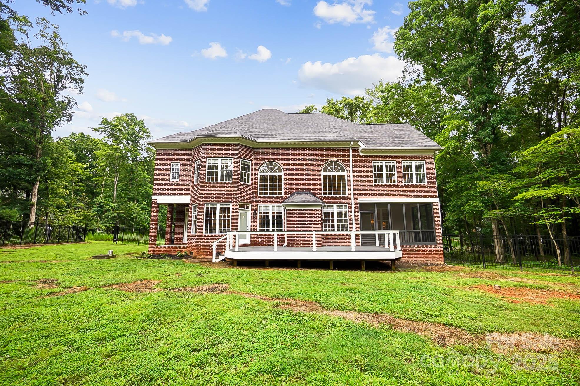 Weddington, North Carolina, 28104, United States, 4 Bedrooms Bedrooms, ,5 BathroomsBathrooms,Residential,Active,2006830