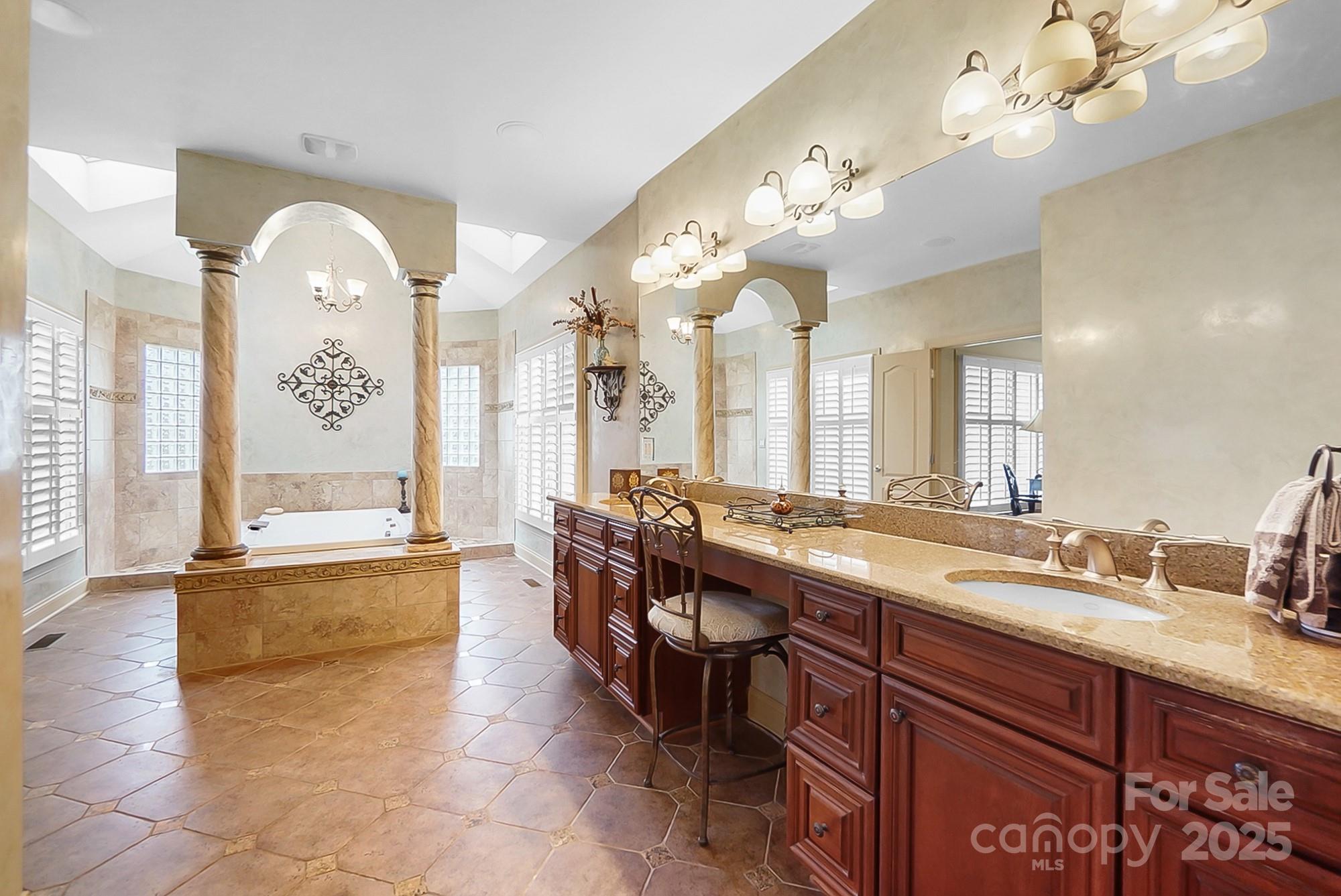 Waxhaw, North Carolina, 28173, United States, 5 Bedrooms Bedrooms, ,5 BathroomsBathrooms,Residential,Active,2008929