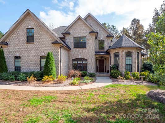 1049 LEDGE WOOD LN, CLOVER, SC 29710 - Image 1