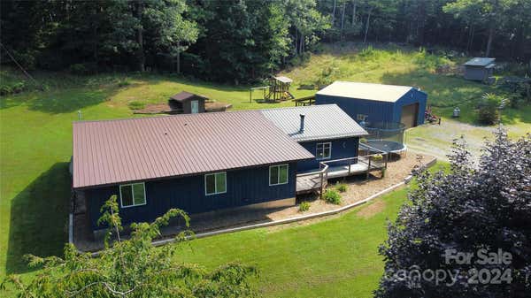 984 PRISON CAMP RD, NEWLAND, NC 28657 - Image 1