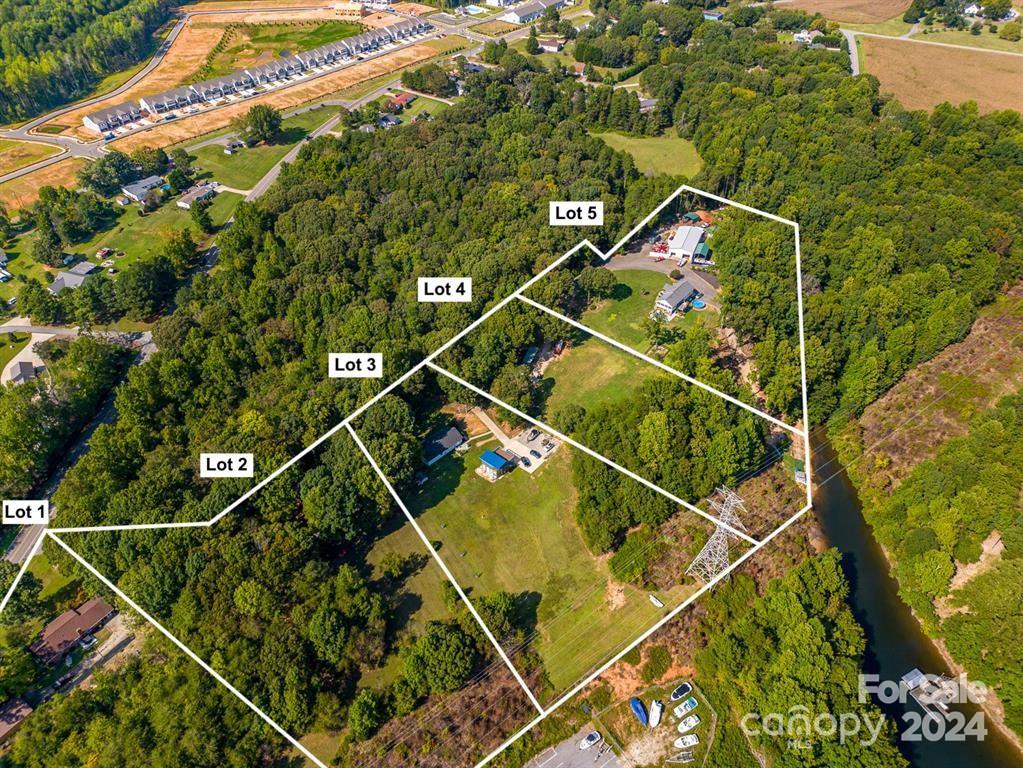 Sherrills Ford, North Carolina, 28673, United States, ,2 BathroomsBathrooms,Residential,Active,1769330