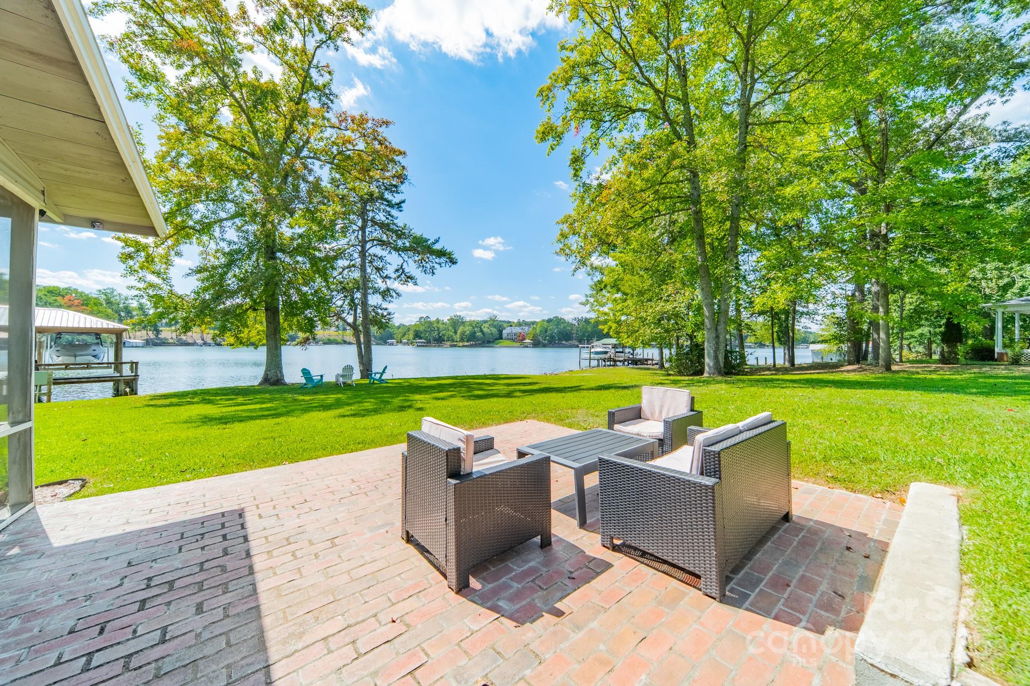 Clover, South Carolina, 29710, United States, 2 Bedrooms Bedrooms, ,2 BathroomsBathrooms,Residential,Active,1929445