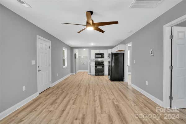 205 W ELLIOTT ST, CHESTER, SC 29706 - Image 1