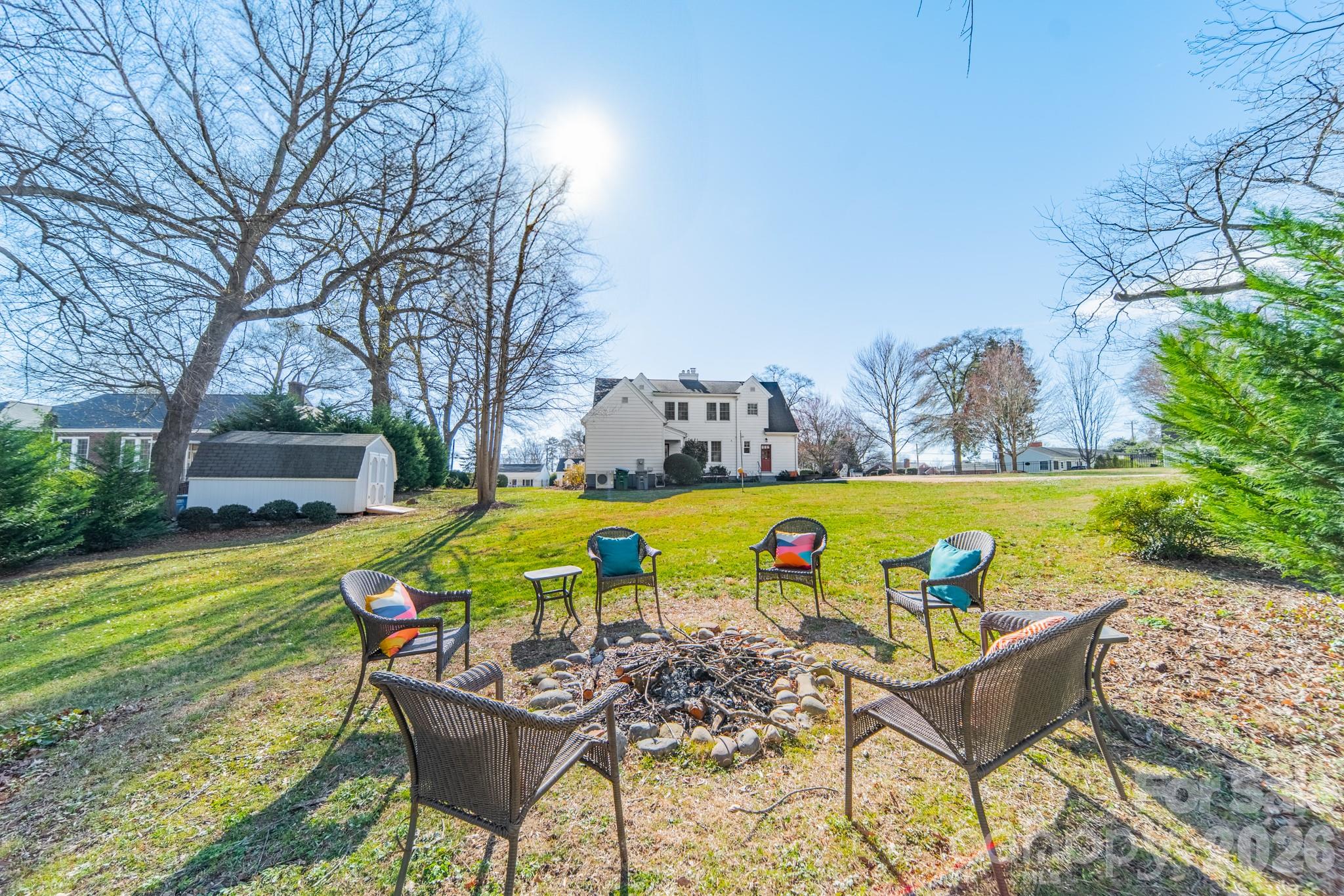 Belmont, North Carolina, 28012, United States, 5 Bedrooms Bedrooms, ,4 BathroomsBathrooms,Residential,Active,2011846