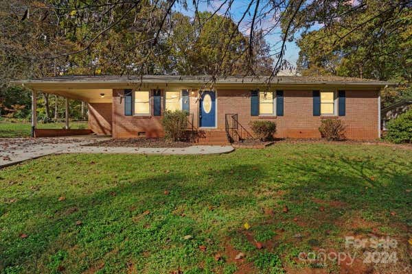 137 BRADY LN, STATESVILLE, NC 28625 - Image 1