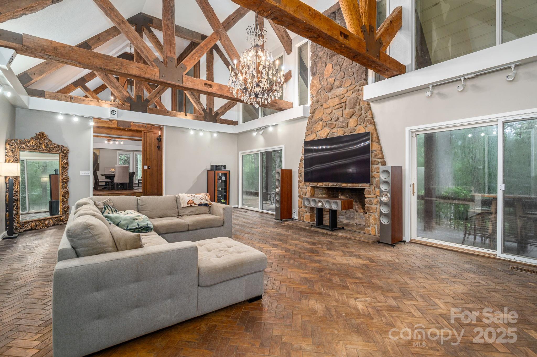 Lincolnton, North Carolina, 28092, United States, 7 Bedrooms Bedrooms, ,8 BathroomsBathrooms,Residential,Active,1936100