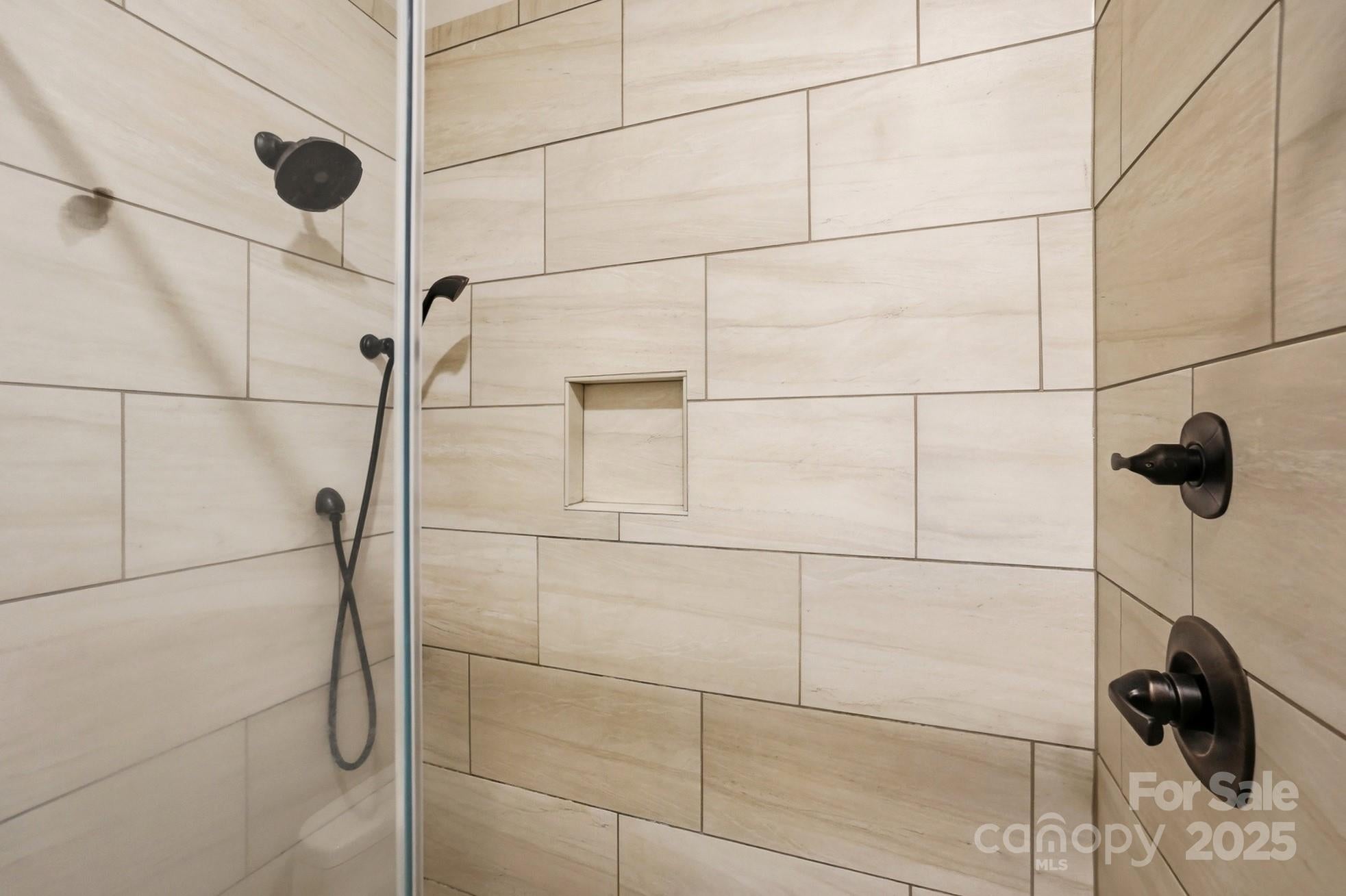 Waxhaw, North Carolina, 28173, United States, 4 Bedrooms Bedrooms, ,5 BathroomsBathrooms,Residential,Active,1990673