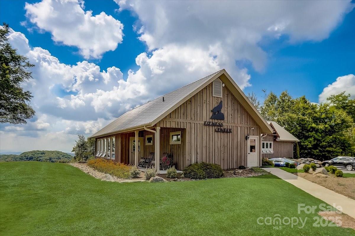 Mars Hill, North Carolina, 28754, United States, 3 Bedrooms Bedrooms, ,3 BathroomsBathrooms,Residential,Active,1900501