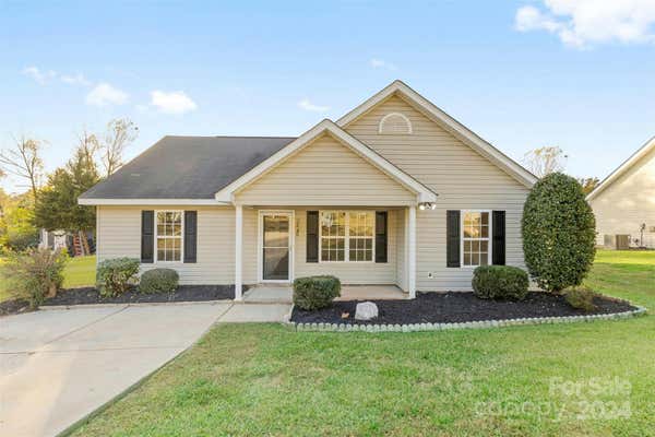 2640 WESTERWOOD VILLAGE DR, CHARLOTTE, NC 28214 - Image 1