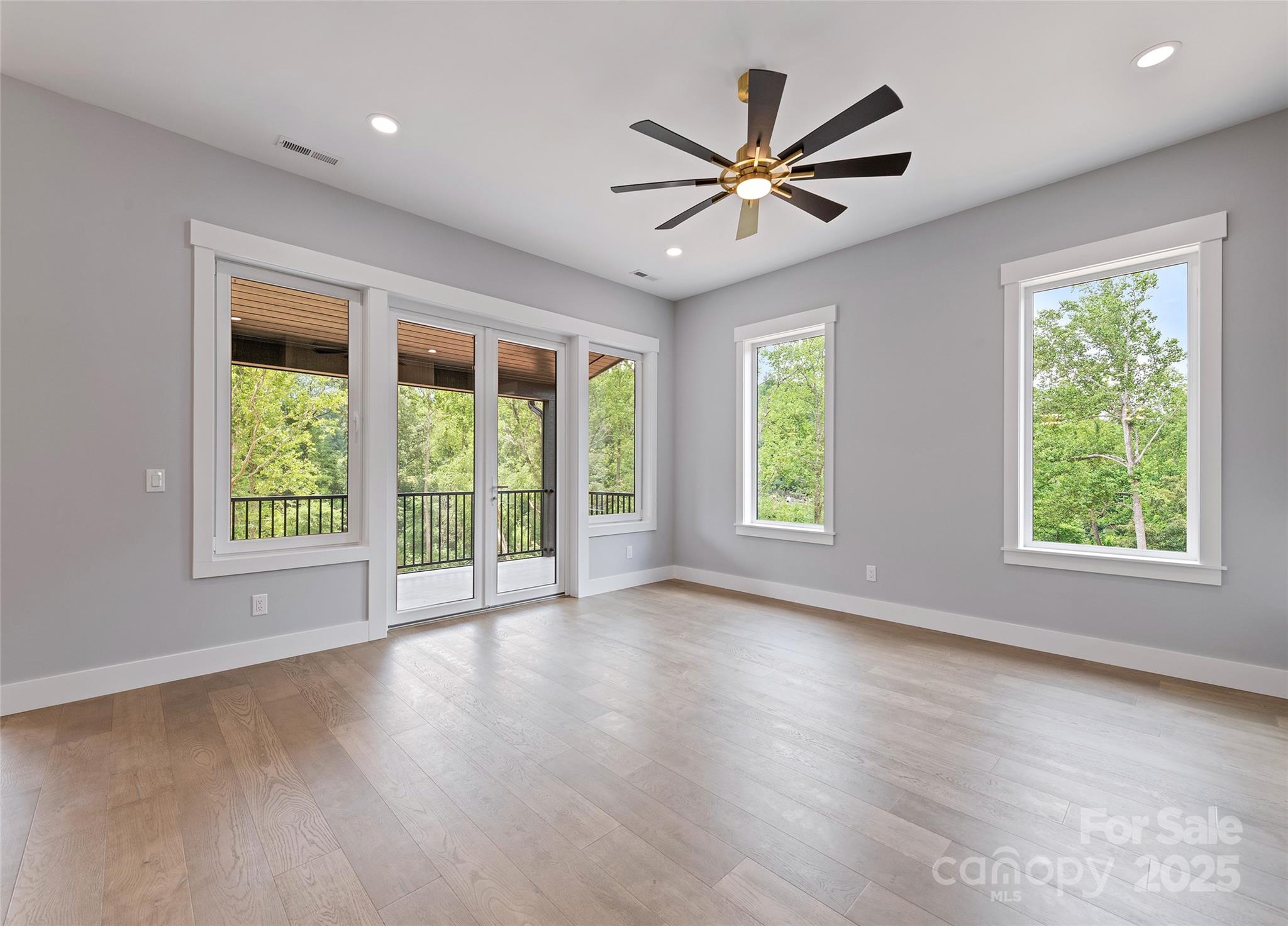 Arden, North Carolina, 28704, United States, 3 Bedrooms Bedrooms, ,3 BathroomsBathrooms,Residential,Active,1778755
