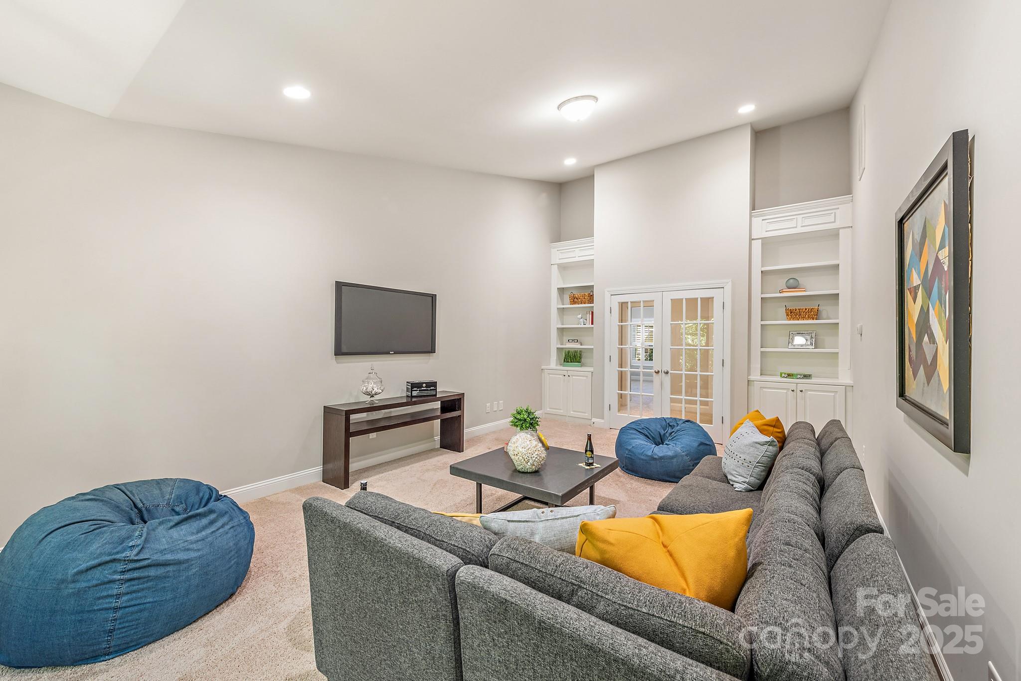 Belmont, North Carolina, 28012, United States, ,5 BathroomsBathrooms,Residential,Active,1790205