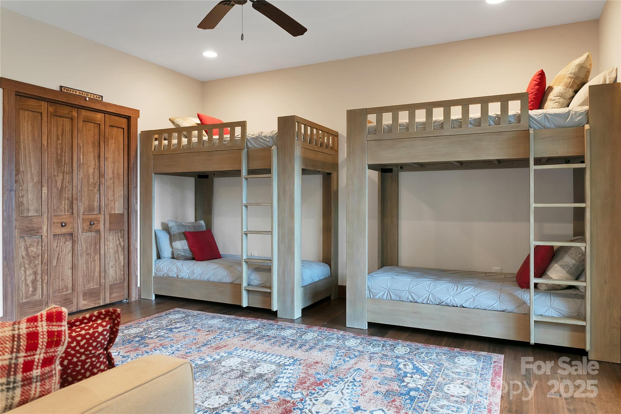 Rosman, North Carolina, 28772, United States, 5 Bedrooms Bedrooms, ,5 BathroomsBathrooms,Residential,Active,1969638