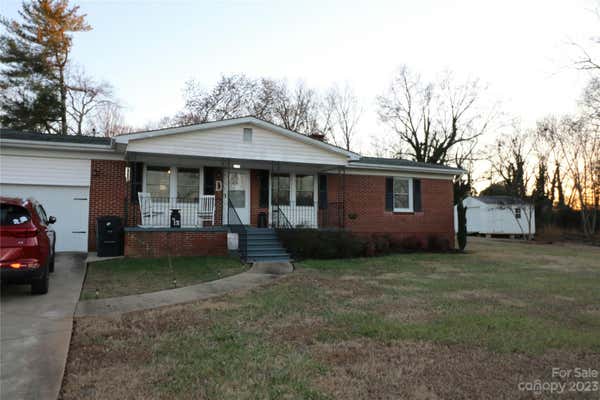 138 LONGVIEW DR, FOREST CITY, NC 28043, photo 2 of 40