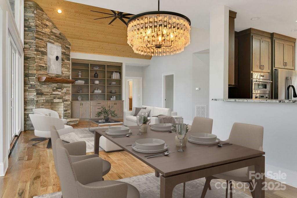 Brevard, North Carolina, 28712, United States, 4 Bedrooms Bedrooms, ,3 BathroomsBathrooms,Residential,Active,1997608