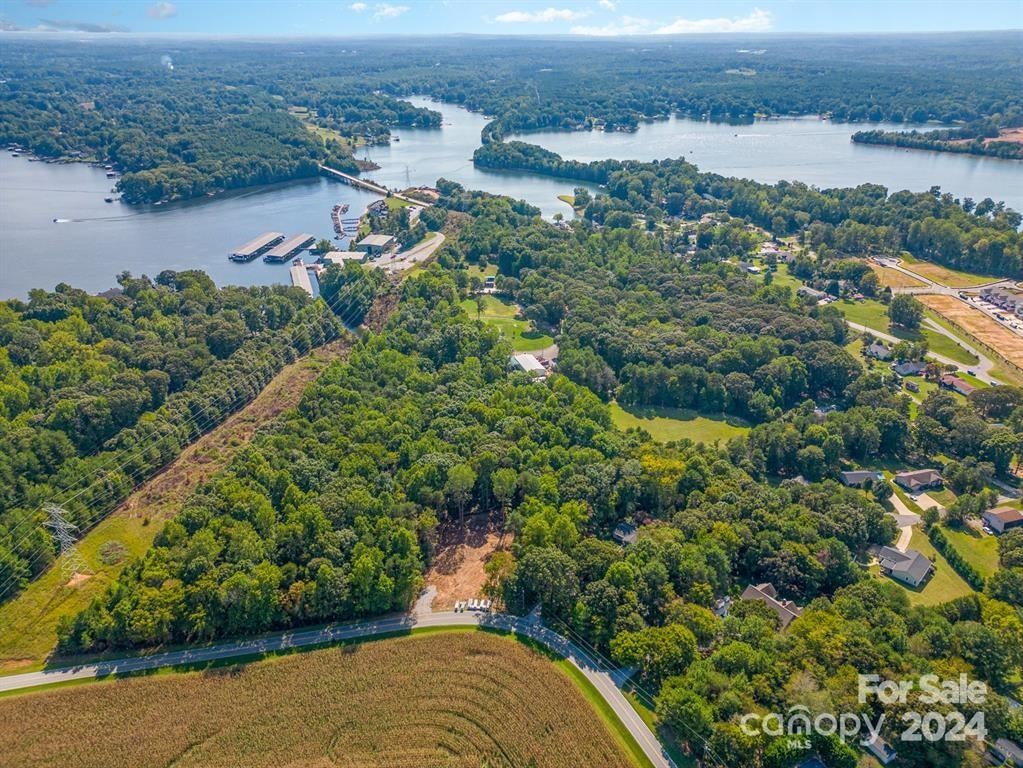 Sherrills Ford, North Carolina, 28673, United States, ,2 BathroomsBathrooms,Residential,Active,1769330