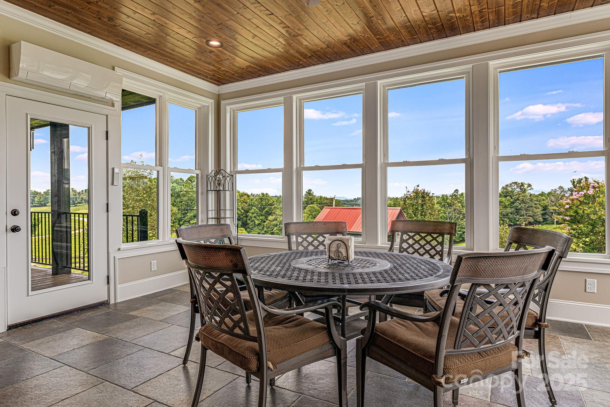 Mars Hill, North Carolina, 28754, United States, ,5 BathroomsBathrooms,Residential,Active,1770134