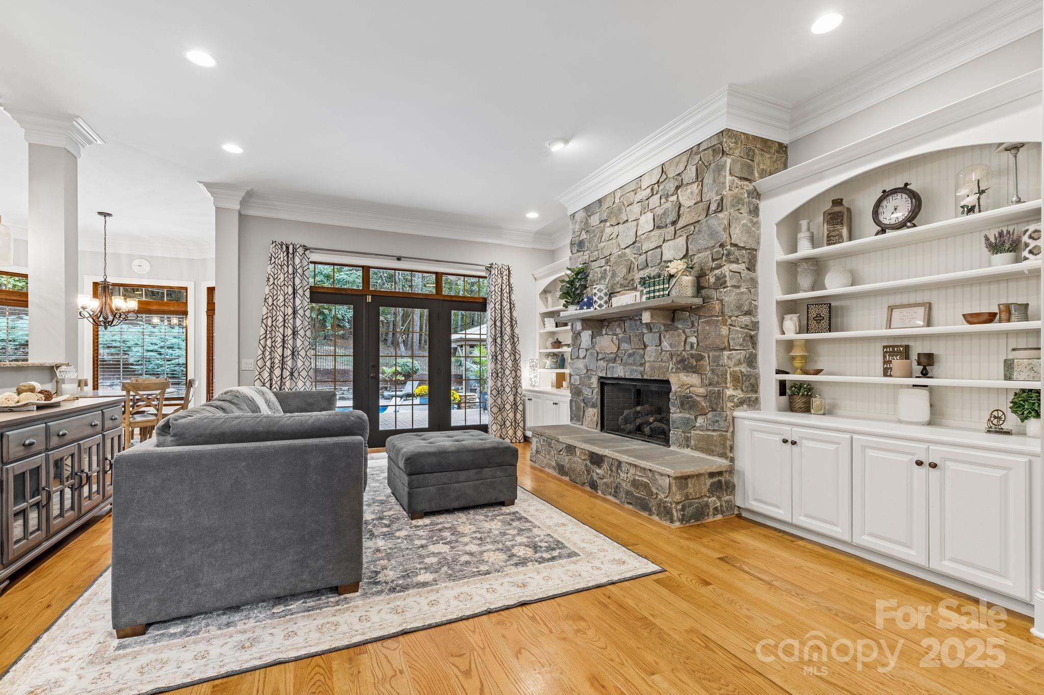 Mooresville, North Carolina, 28117, United States, 4 Bedrooms Bedrooms, ,4 BathroomsBathrooms,Residential,Active,1953647