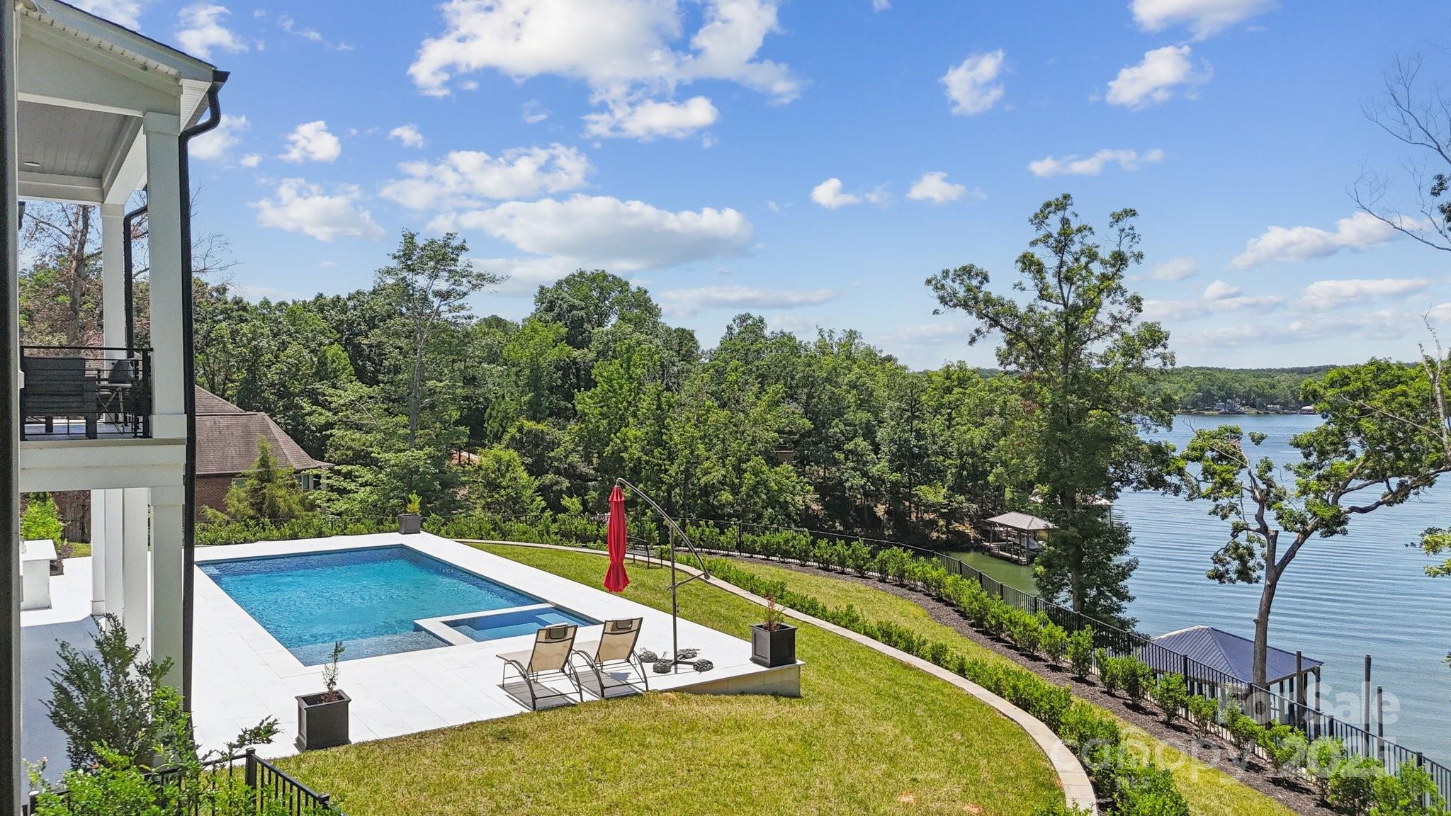 Charlotte, North Carolina, 28278, United States, ,6 BathroomsBathrooms,Residential,Active,1769360