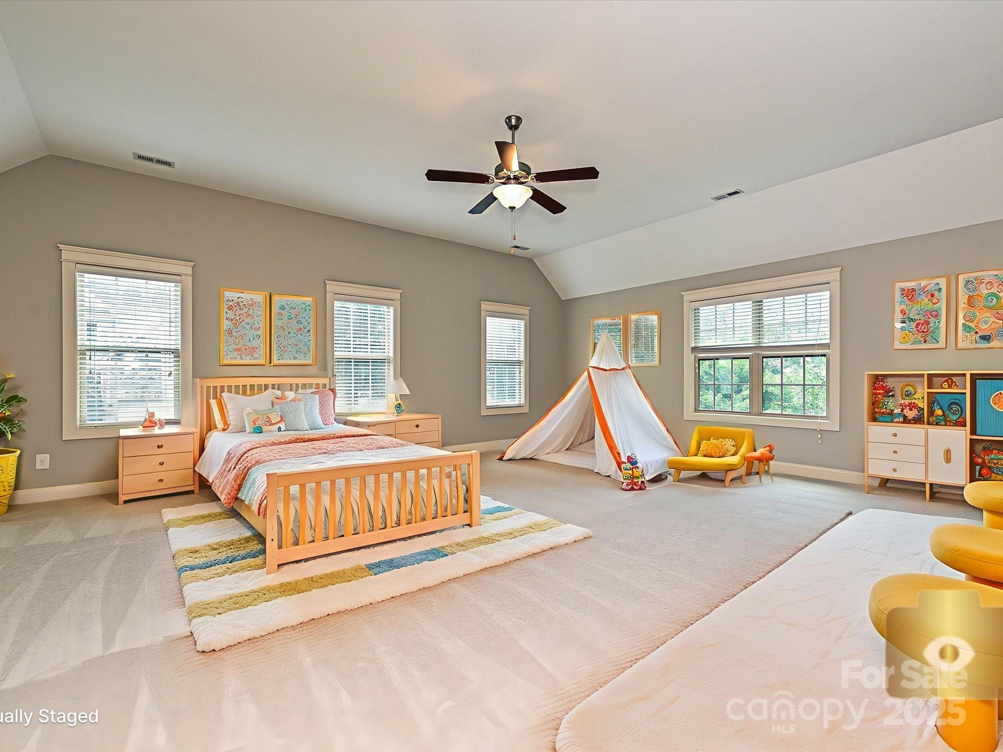 Charlotte, North Carolina, 28270, United States, 4 Bedrooms Bedrooms, ,4 BathroomsBathrooms,Residential,Active,1905086