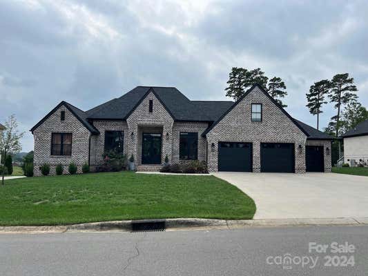 761 PLAYERS RIDGE RD # 25, HICKORY, NC 28601 - Image 1