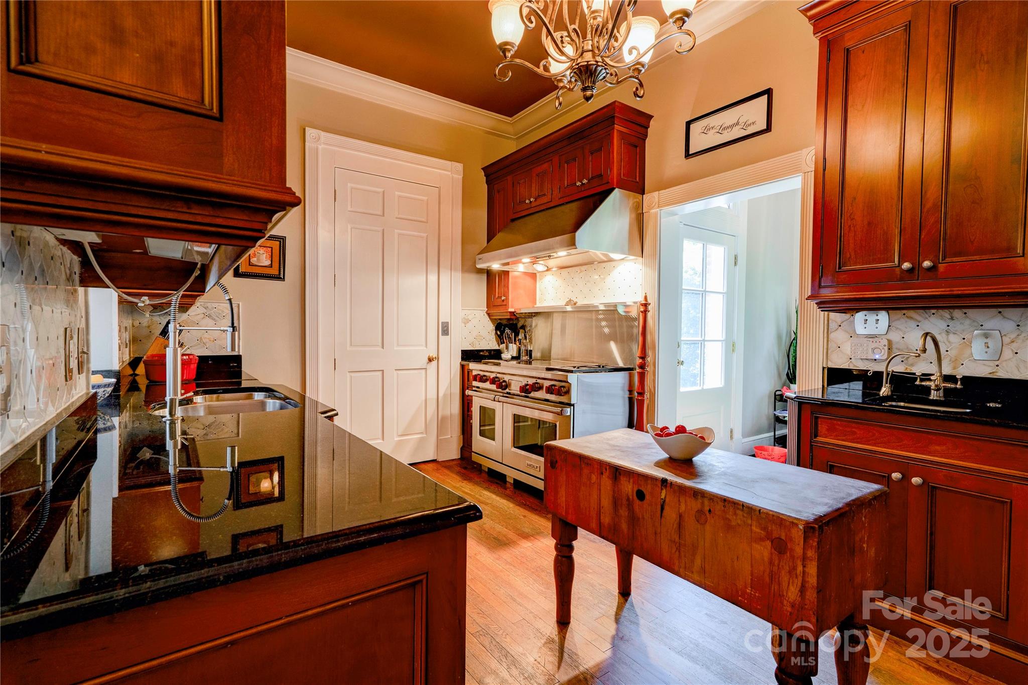 Kings Mountain, North Carolina, 28086, United States, 5 Bedrooms Bedrooms, ,6 BathroomsBathrooms,Residential,Active,1888967