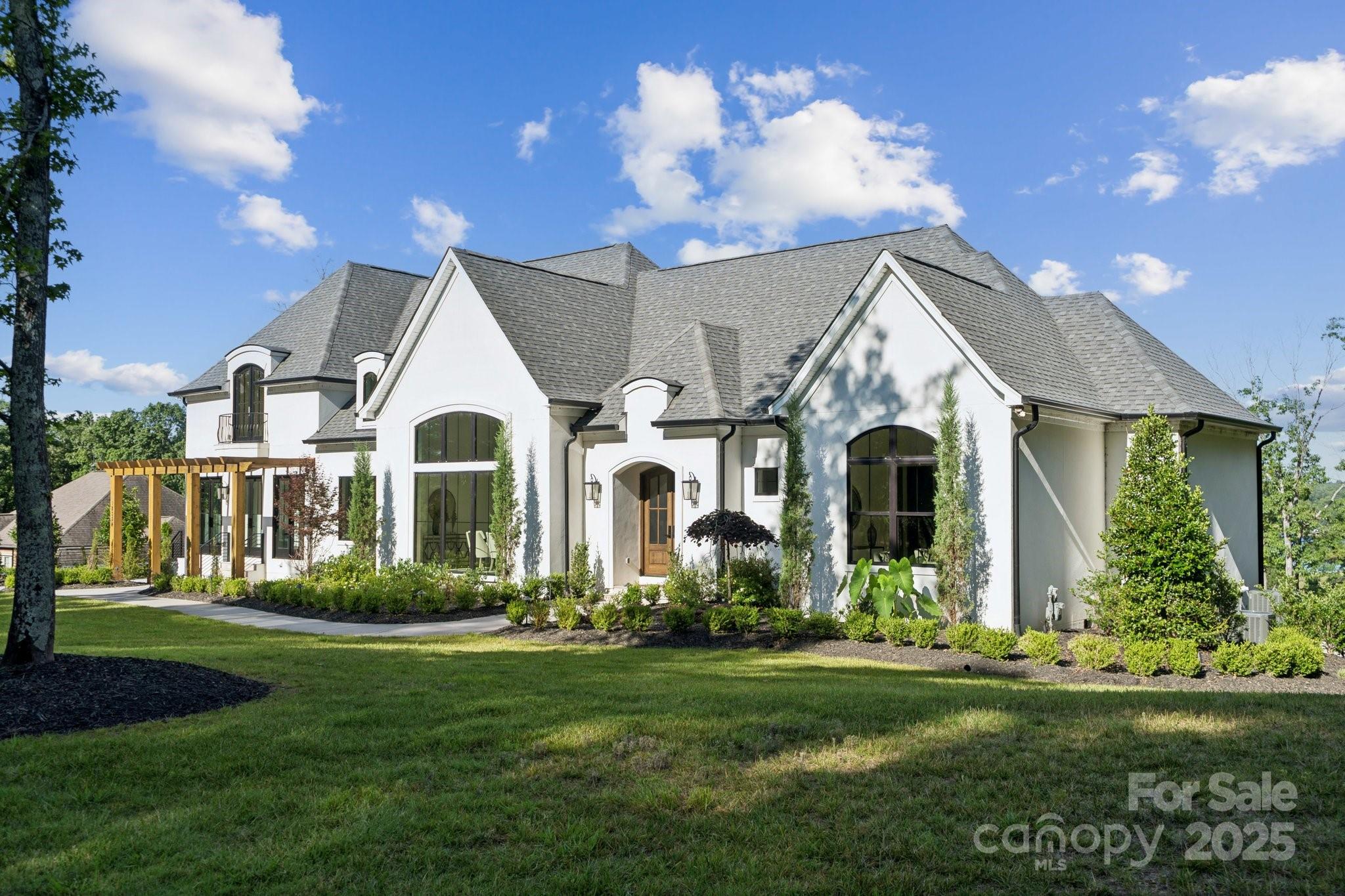 Charlotte, North Carolina, 28278, United States, ,6 BathroomsBathrooms,Residential,Active,1769360