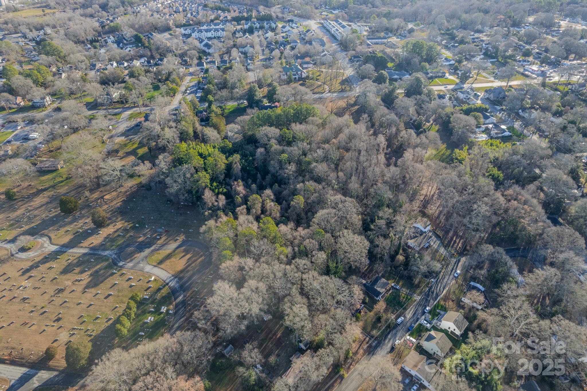 Belmont, North Carolina, 28012, United States, 4 Bedrooms Bedrooms, ,5 BathroomsBathrooms,Residential,Contingent,1871836