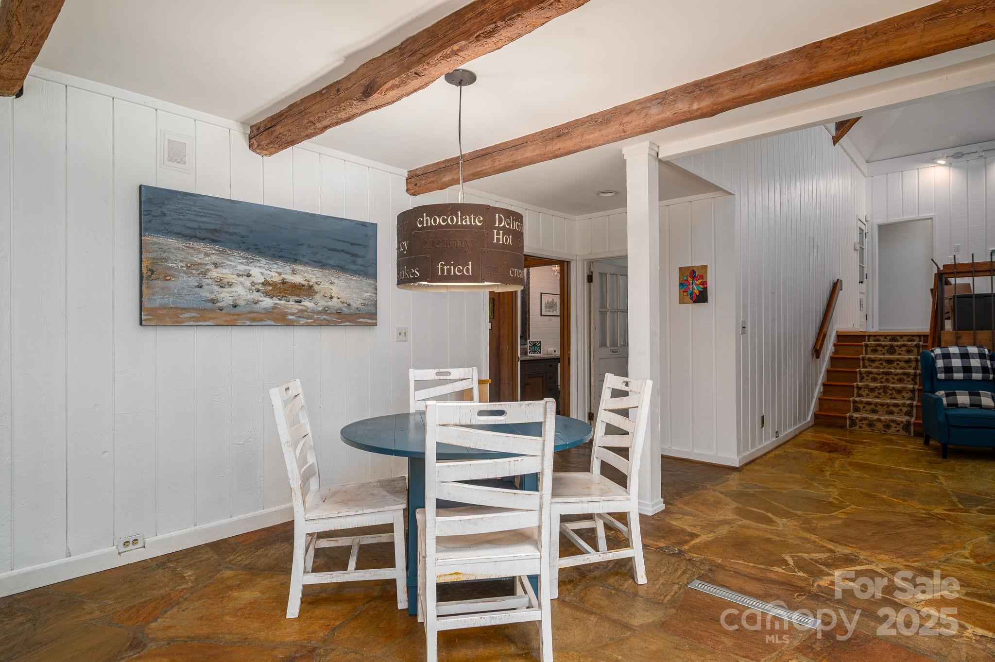 Lincolnton, North Carolina, 28092, United States, 7 Bedrooms Bedrooms, ,8 BathroomsBathrooms,Residential,Active,1936100