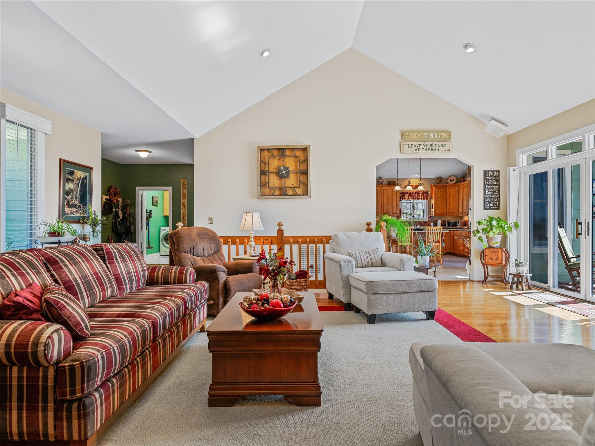 Zirconia, North Carolina, 28790, United States, 3 Bedrooms Bedrooms, ,3 BathroomsBathrooms,Residential,Active,1756946
