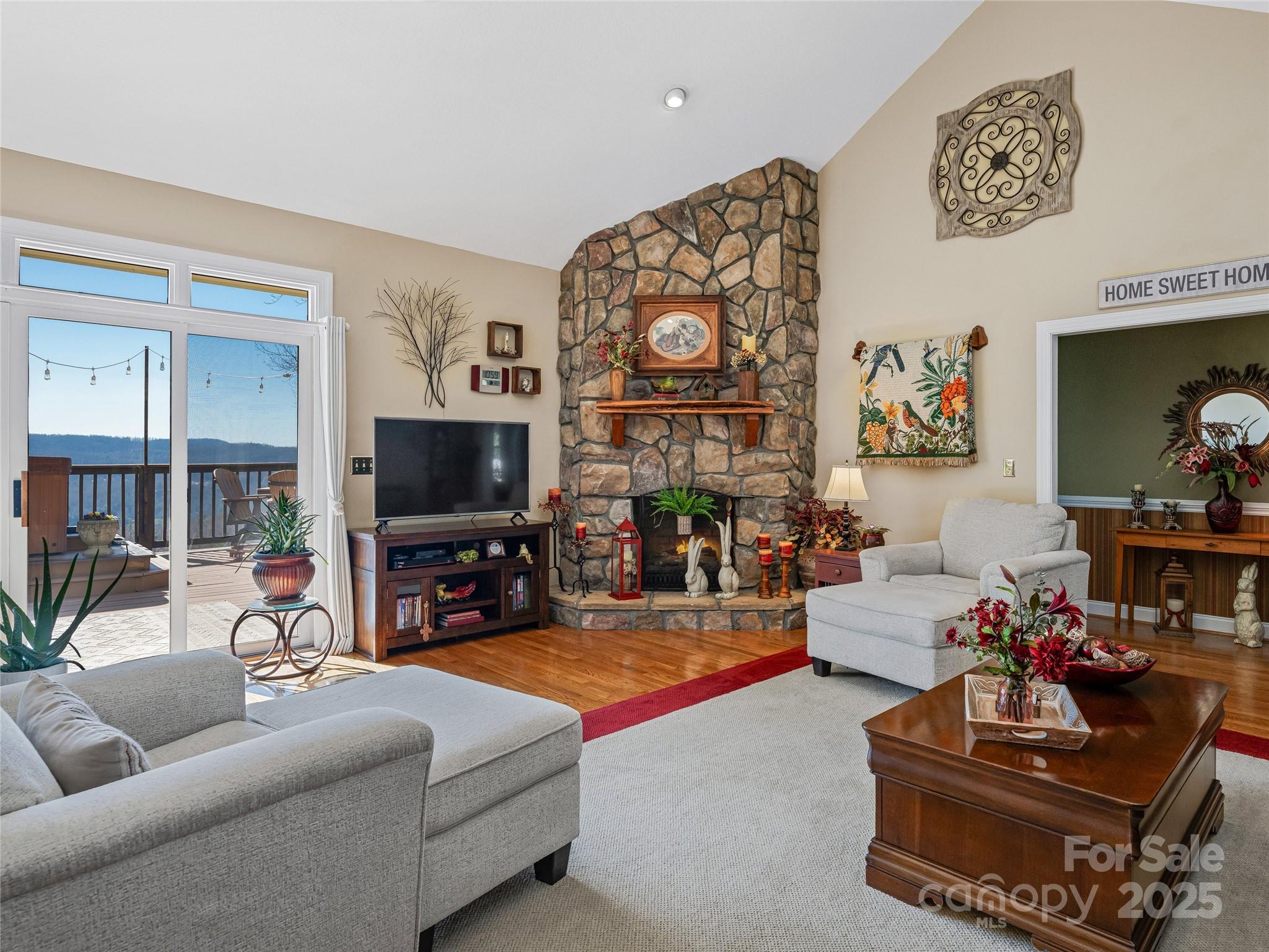 Zirconia, North Carolina, 28790, United States, 3 Bedrooms Bedrooms, ,3 BathroomsBathrooms,Residential,Active,1756946