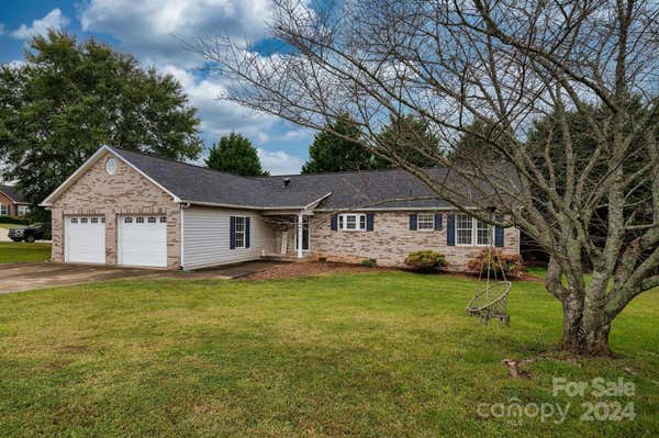 2707 24TH STREET CT NE, HICKORY, NC 28601 - Image 1