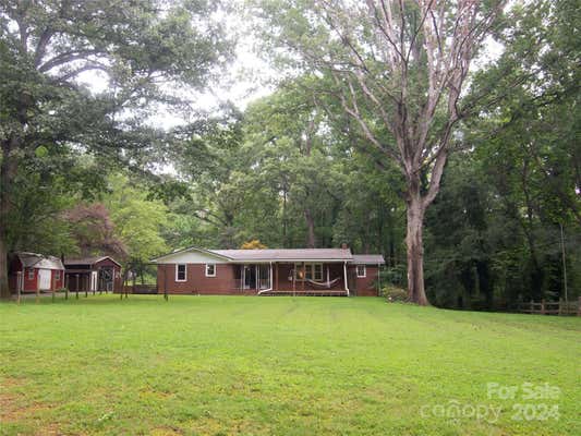 444 BENNETT RD, RUTHERFORDTON, NC 28139 - Image 1