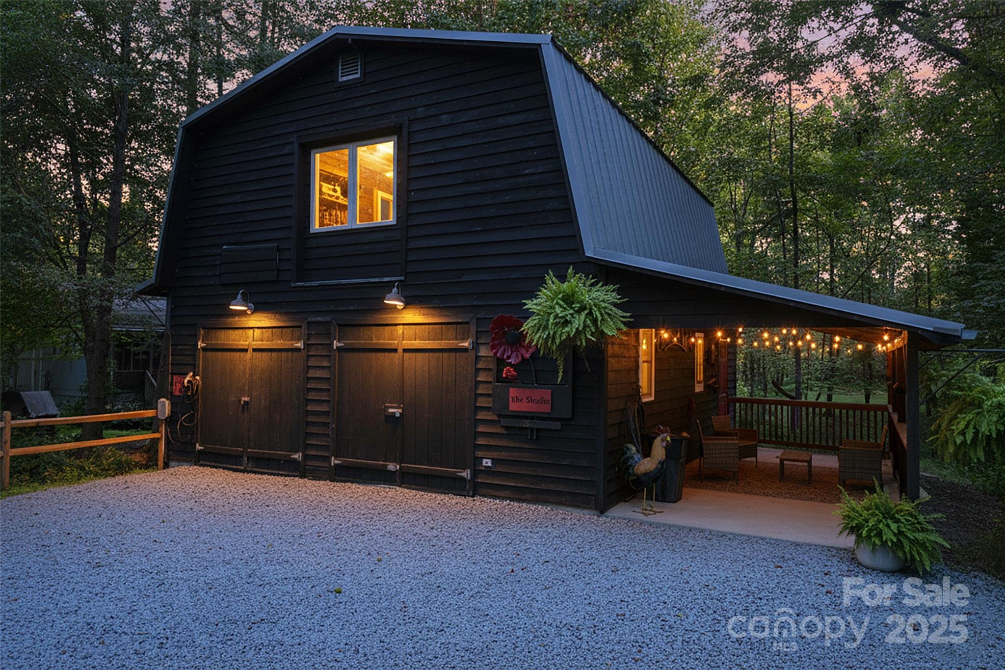 Brevard, North Carolina, 28712, United States, 4 Bedrooms Bedrooms, ,5 BathroomsBathrooms,Residential,Active,1953267