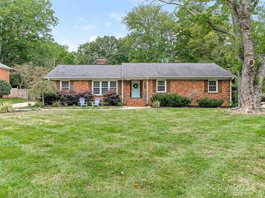 6518 BURLWOOD RD, CHARLOTTE, NC 28211 - Image 1