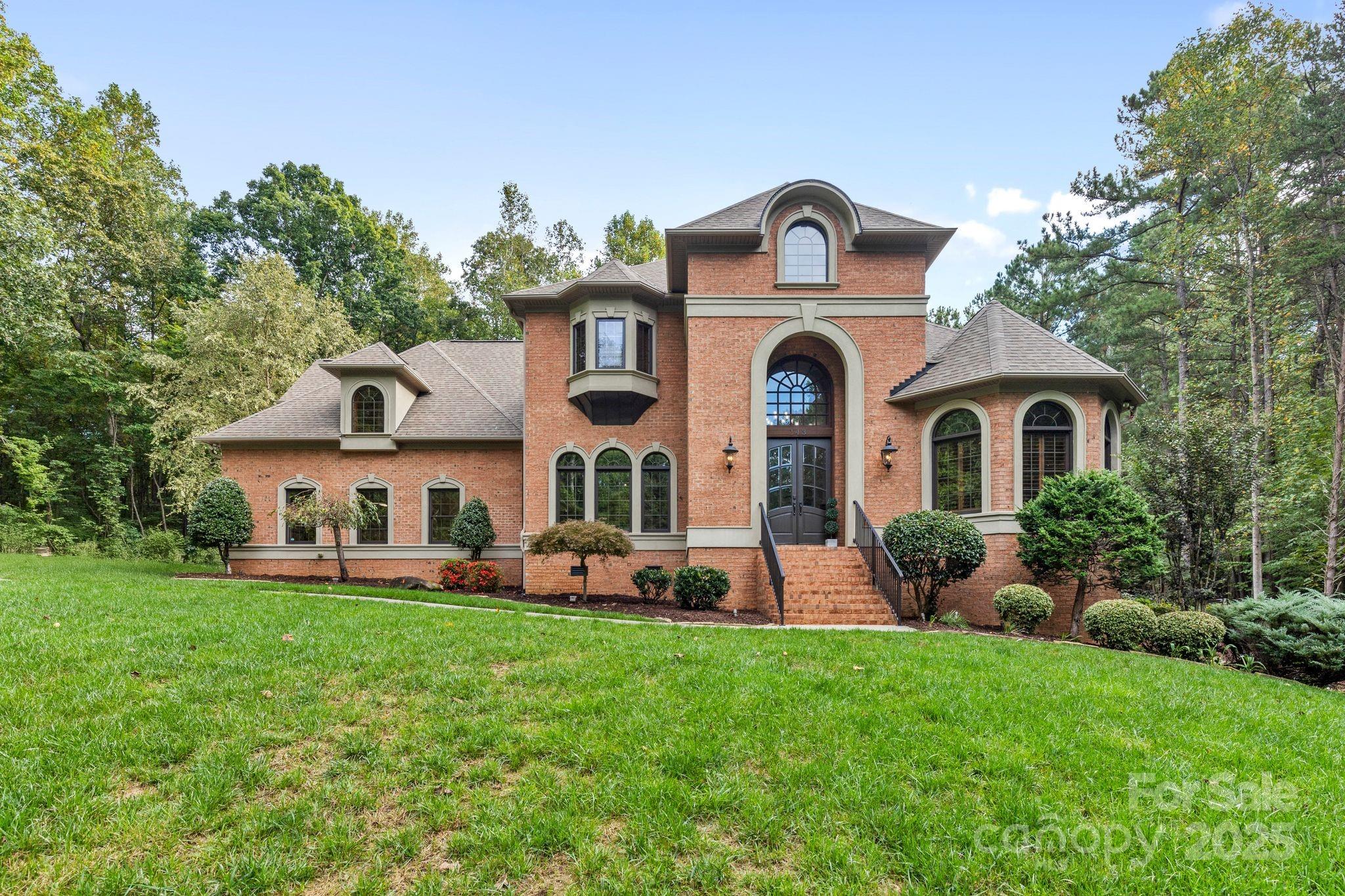 Mooresville, North Carolina, 28117, United States, 4 Bedrooms Bedrooms, ,4 BathroomsBathrooms,Residential,Active,1953647