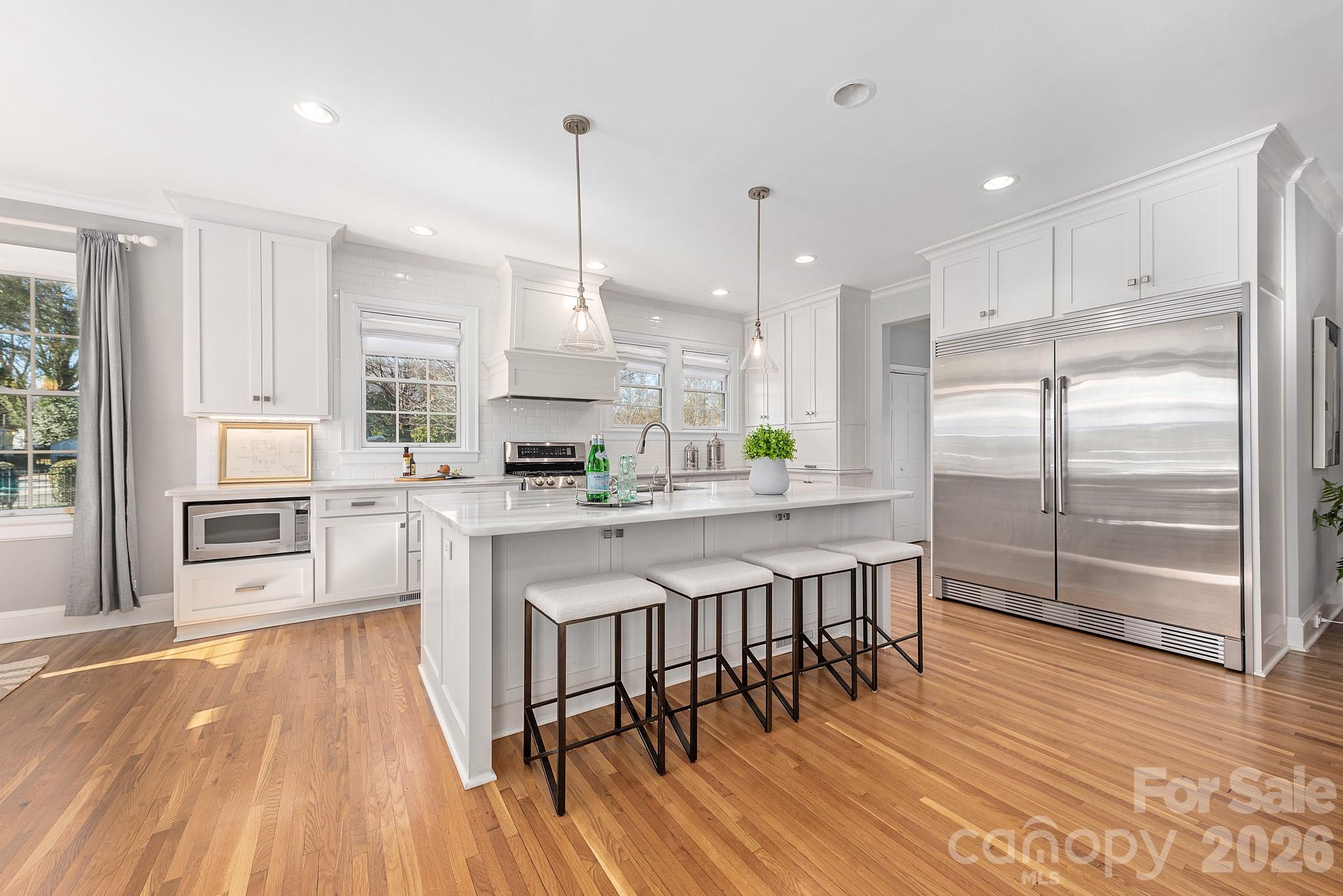 Belmont, North Carolina, 28012, United States, 5 Bedrooms Bedrooms, ,4 BathroomsBathrooms,Residential,Active,2011846