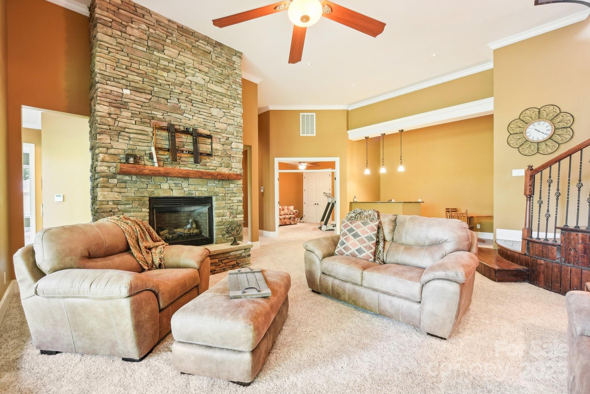 Denton, North Carolina, 27239, United States, 4 Bedrooms Bedrooms, ,7 BathroomsBathrooms,Residential,Active,1749263