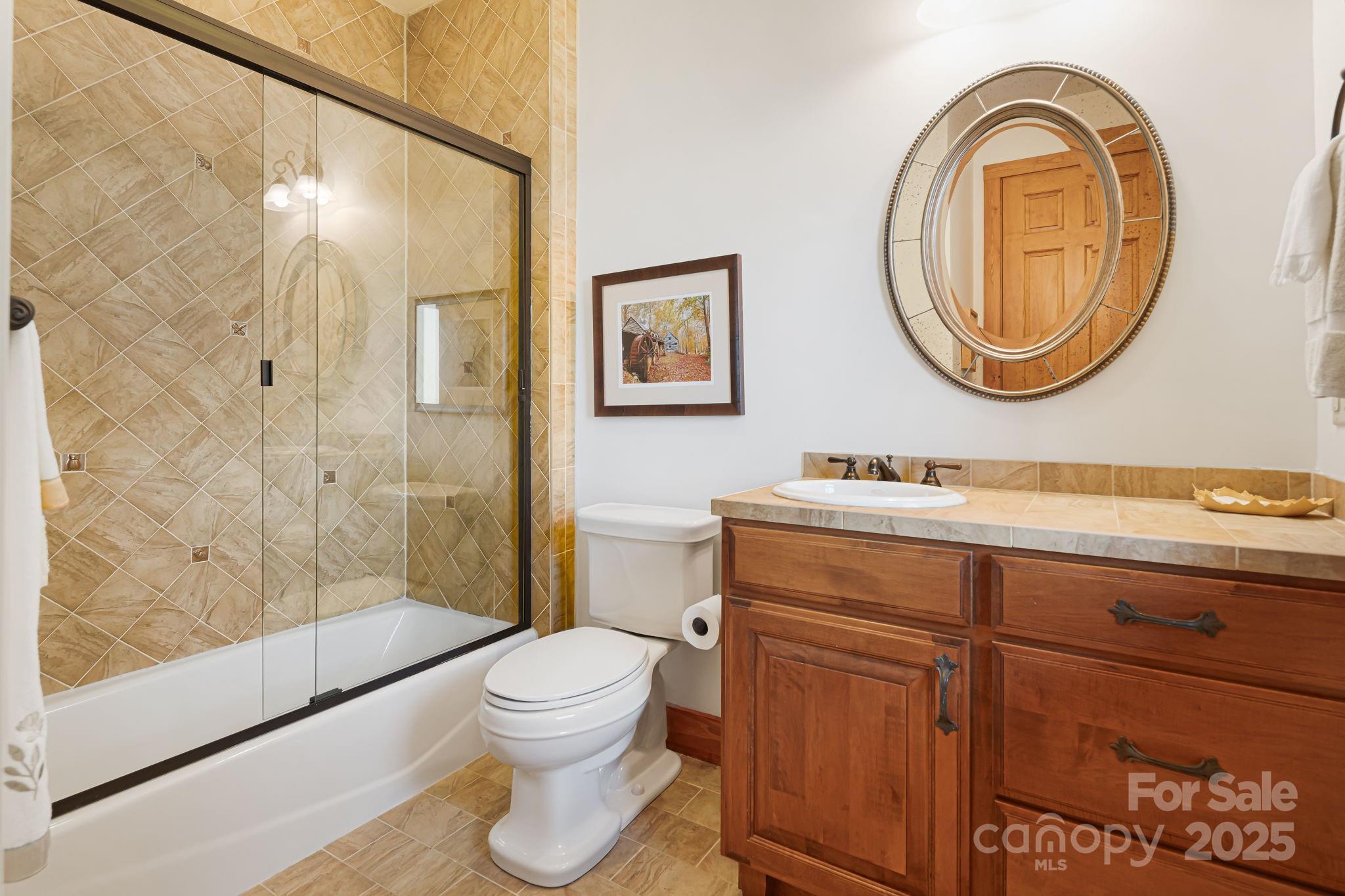 Mars Hill, North Carolina, 28754, United States, 4 Bedrooms Bedrooms, ,6 BathroomsBathrooms,Residential,Active,1996266