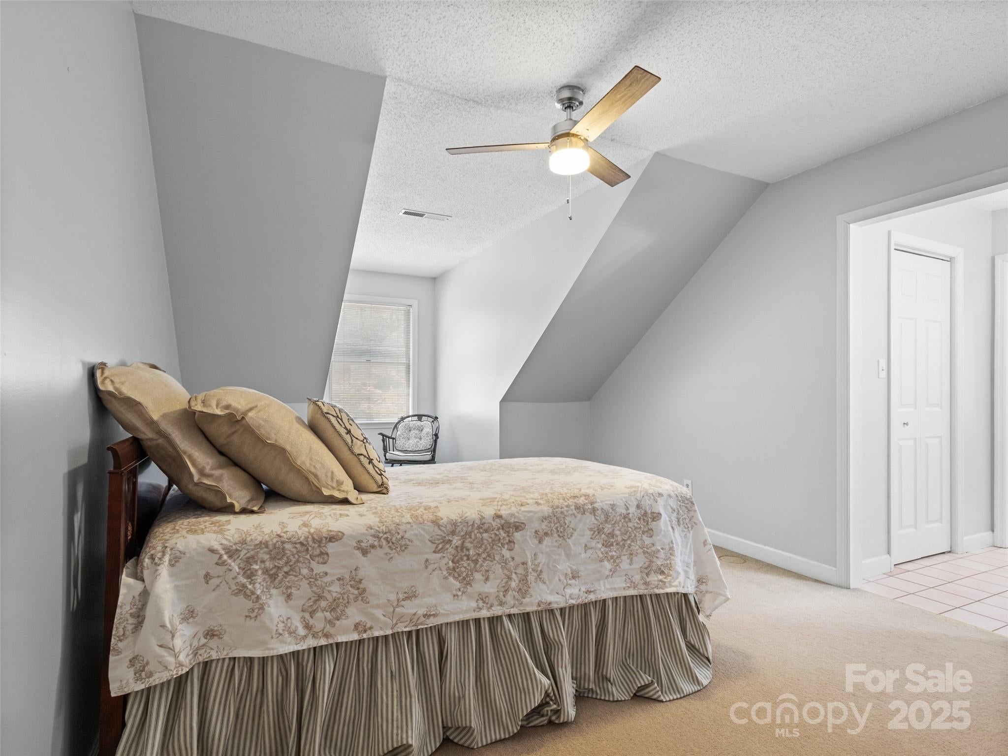 Barnardsville, North Carolina, 28709, United States, ,4 BathroomsBathrooms,Residential,Active,1770043