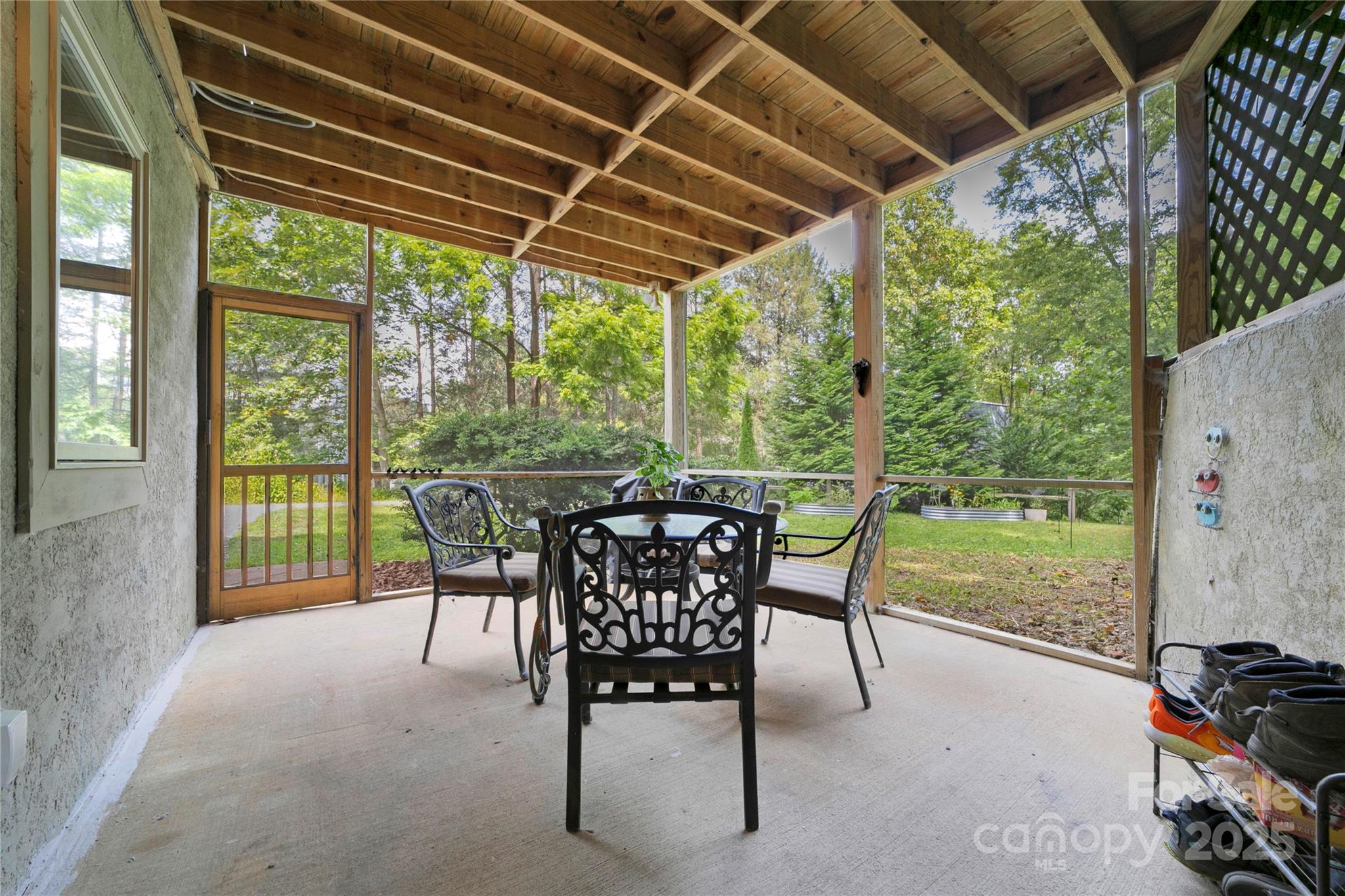 Brevard, North Carolina, 28712, United States, 4 Bedrooms Bedrooms, ,5 BathroomsBathrooms,Residential,Active,1953267