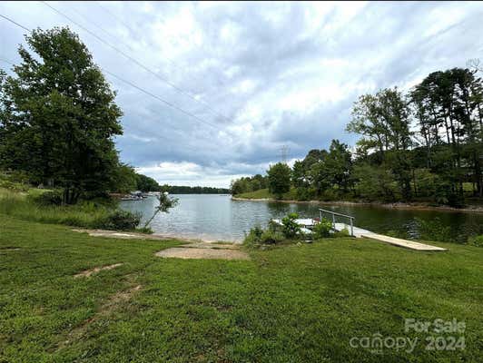 7733 SKYLINE DR, SHERRILLS FORD, NC 28673, photo 4 of 31