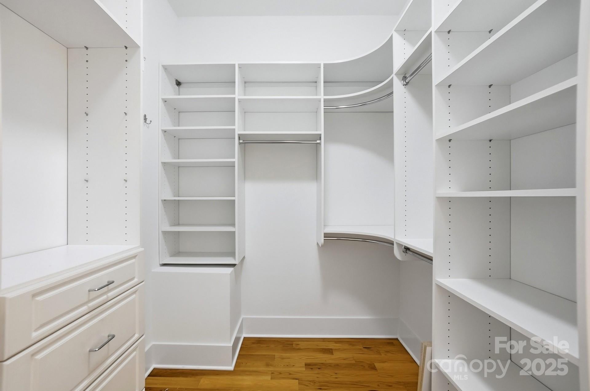 Waxhaw, North Carolina, 28173, United States, 4 Bedrooms Bedrooms, ,5 BathroomsBathrooms,Residential,Active,1990673