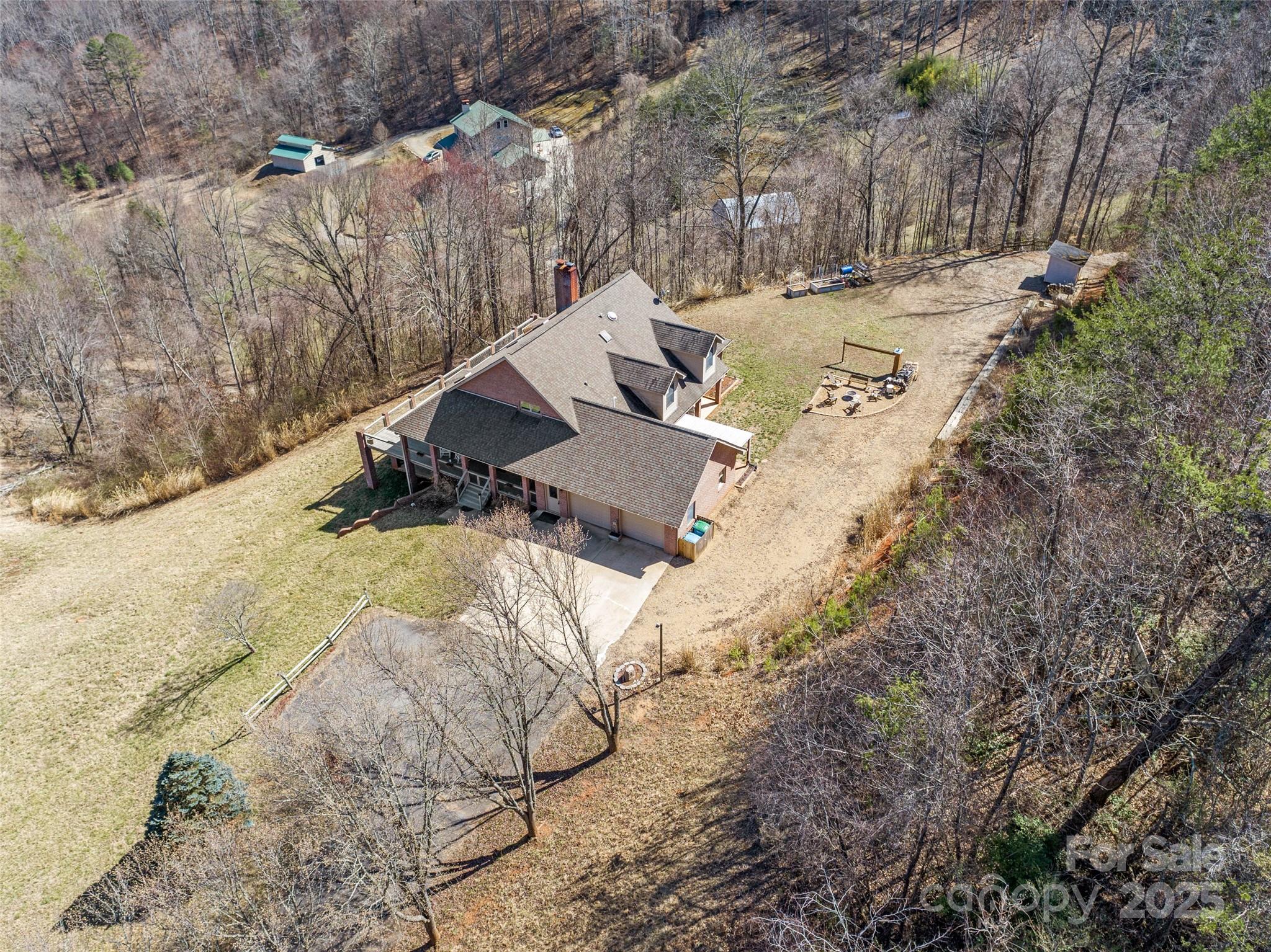 Barnardsville, North Carolina, 28709, United States, ,4 BathroomsBathrooms,Residential,Active,1770043