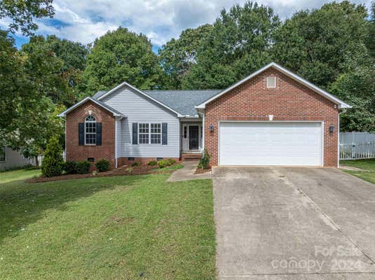 3202 SAINT VINCENT DR, CLAREMONT, NC 28610 - Image 1