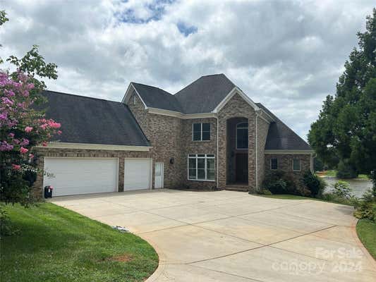 101 DONNIVE DR, MOORESVILLE, NC 28117 - Image 1